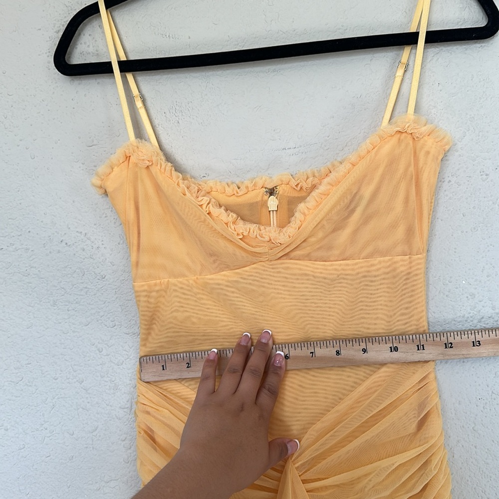 HOUSE OF CB 'Gabbi' Apricot Ruffled Front Gown NWOT size S - Picture 8 of 15